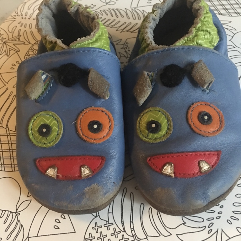 12-18 month robees